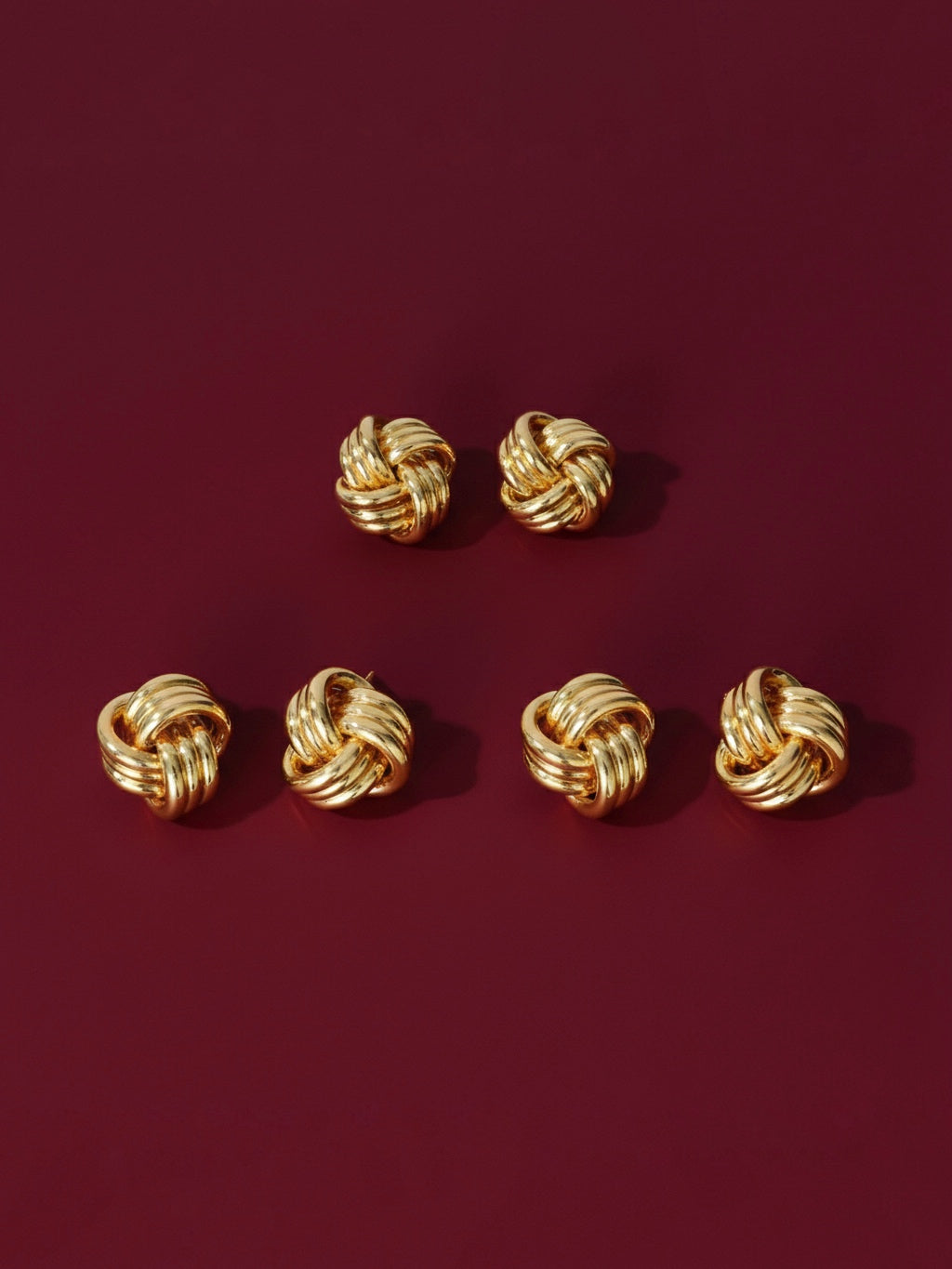 LOVE KNOT STUD EARRINGS