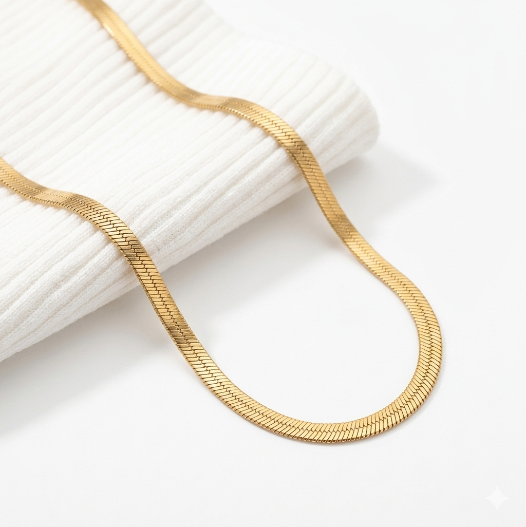 MINIMAL GOLD CHAIN