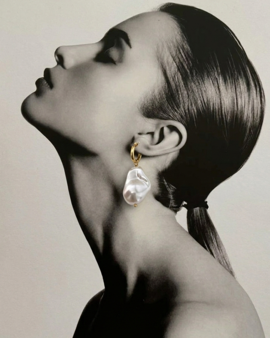 BAROQUE PEARL HOOPS