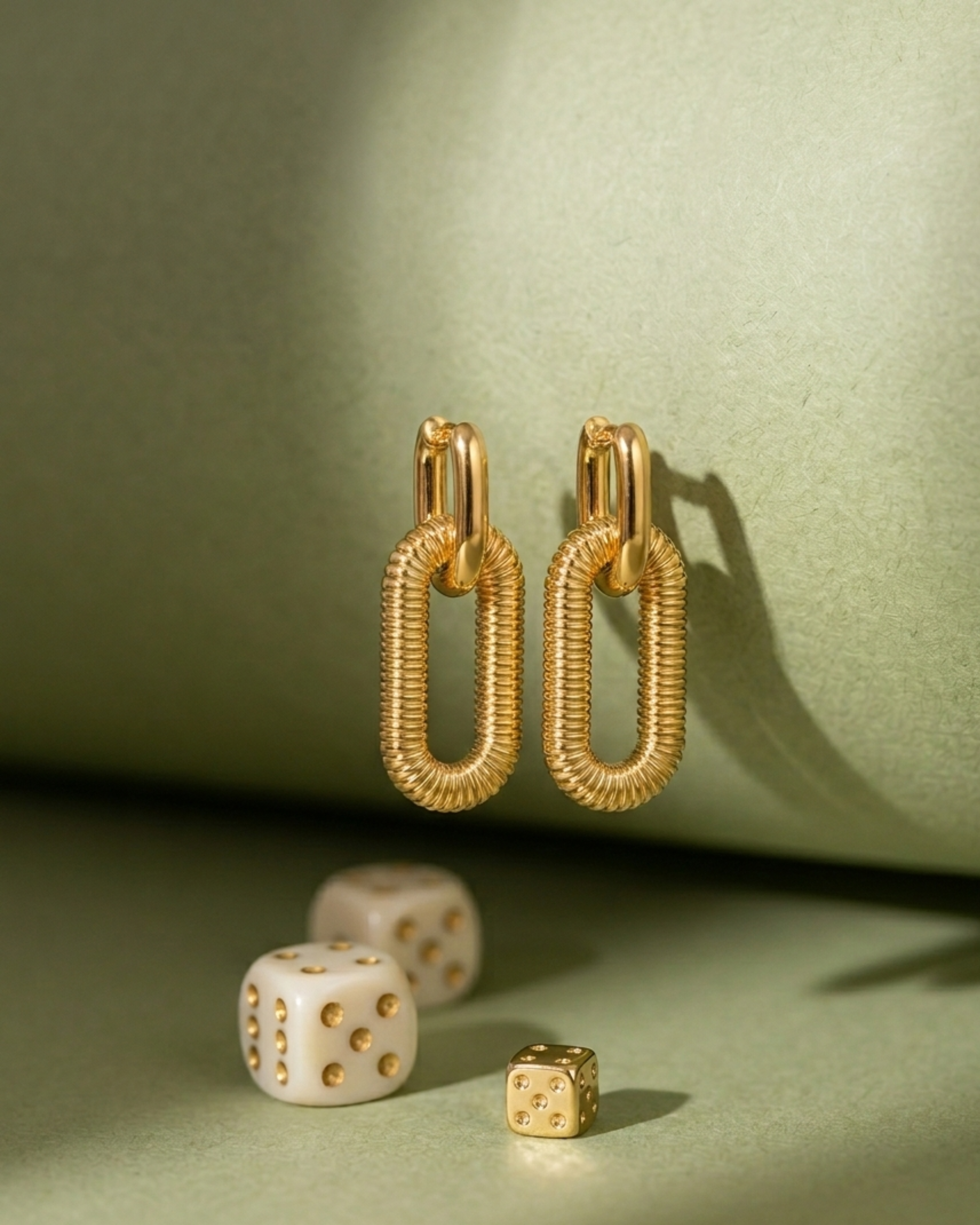 RIBBED DROP HOOPS
